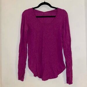 Lululemon, long sleeve shirt, purple/pink, scoop neck, great condition.